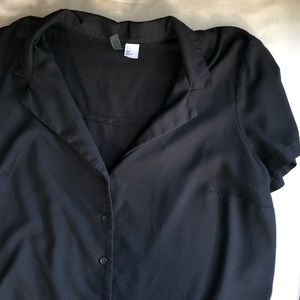 H&M Cropped Button Down Shirt